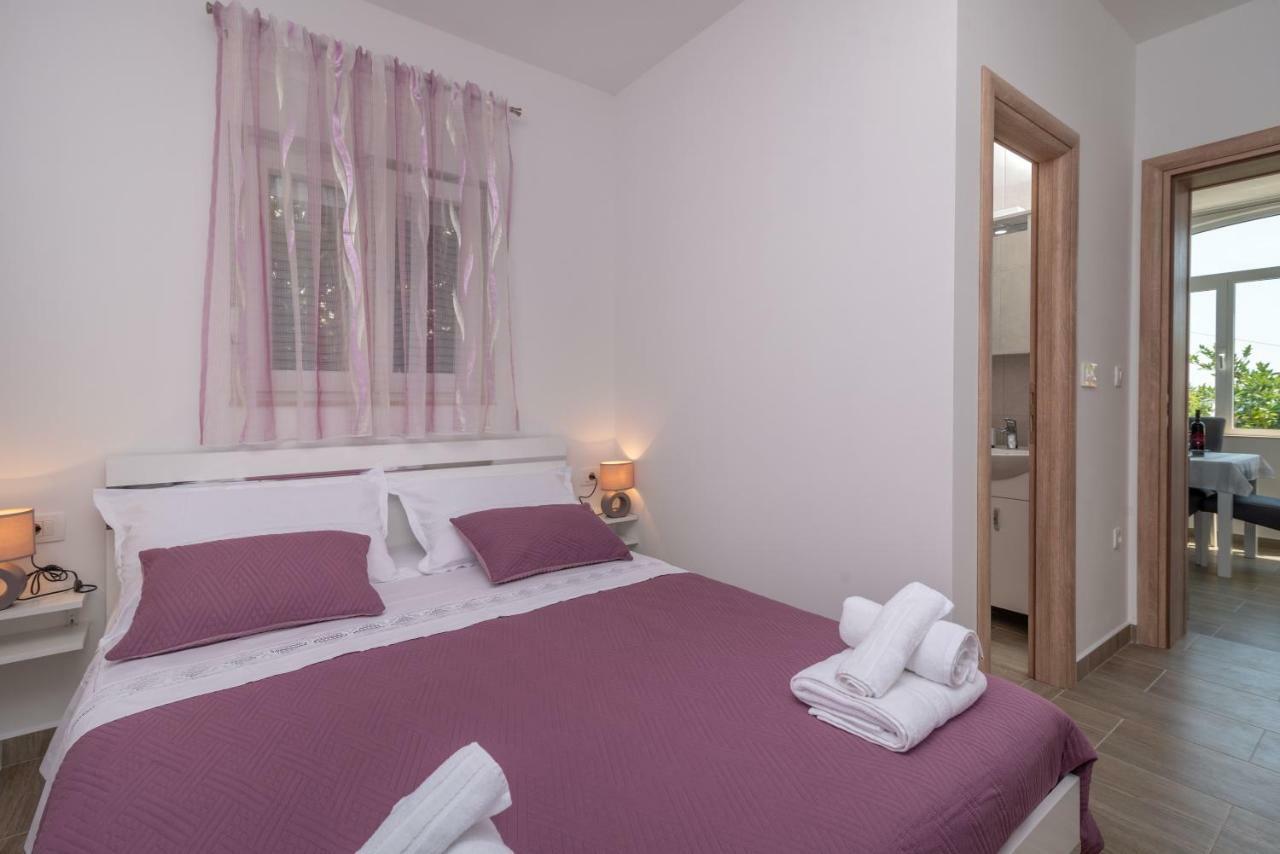 Apartman Niksi Trogir Exteriör bild