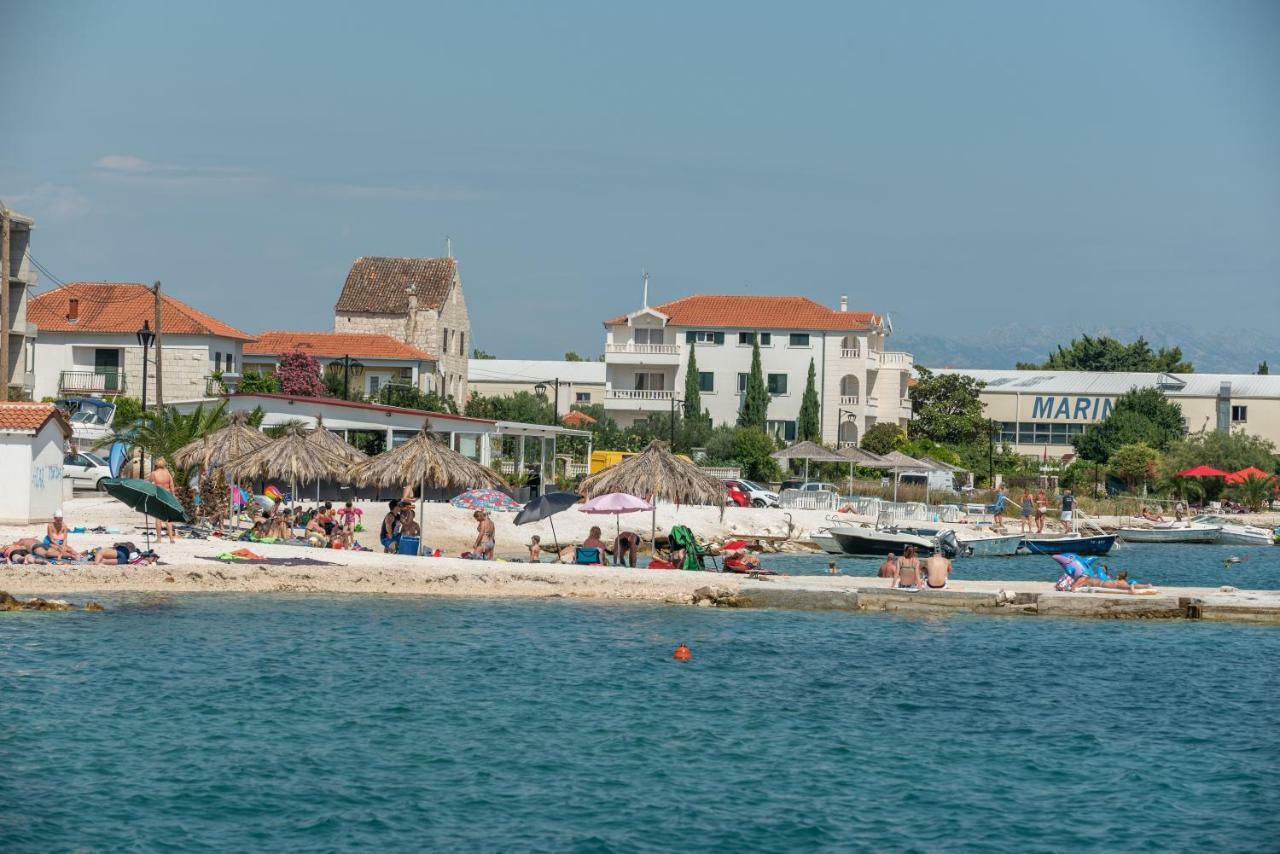 Apartman Niksi Trogir Exteriör bild
